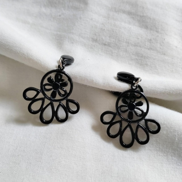 90s Vintage Earrings - Picture 4 of 4